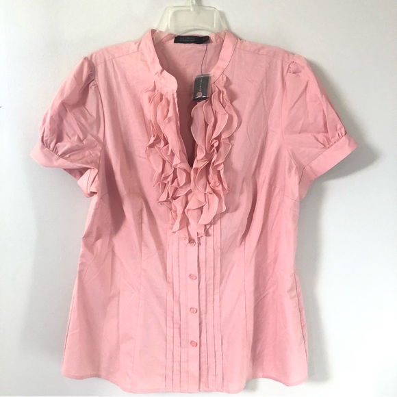 The limited Essential Ruffle Front Blouse